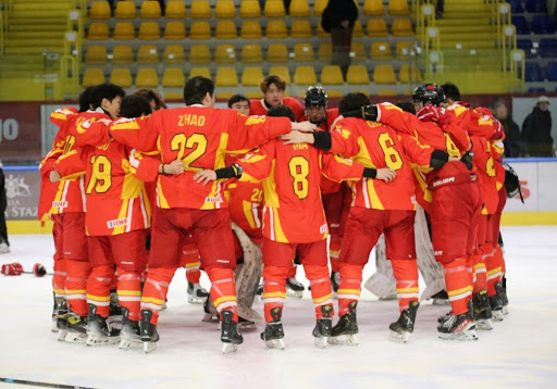 国安董事长周金辉赛前更衣室动员：今天就一个字，干！